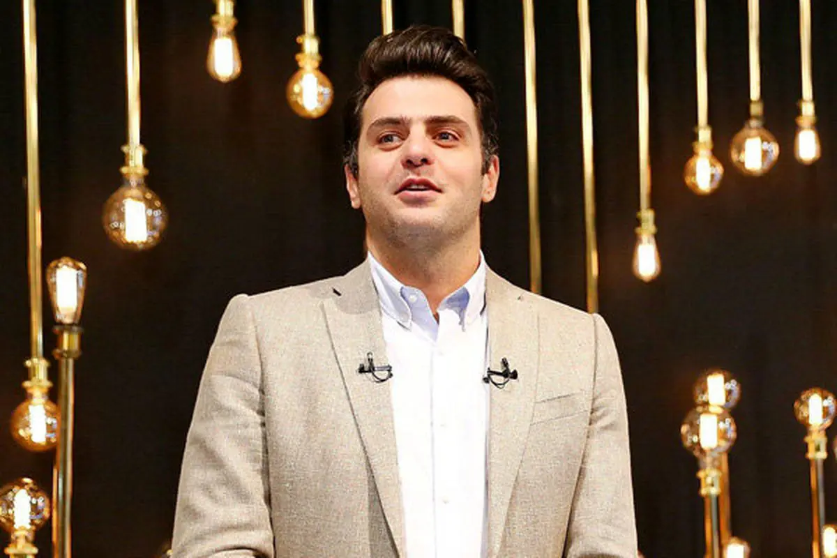 معرفی «چهره مردمی ۹۸» به تاخیر افتاد/ زمان ویژه‌ برنامه تحویل سال با اجرای علی ضیاء