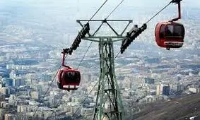 عدم توجه مدیران تله کابین توچال و پارک ارم به هشدارهای کرونایی