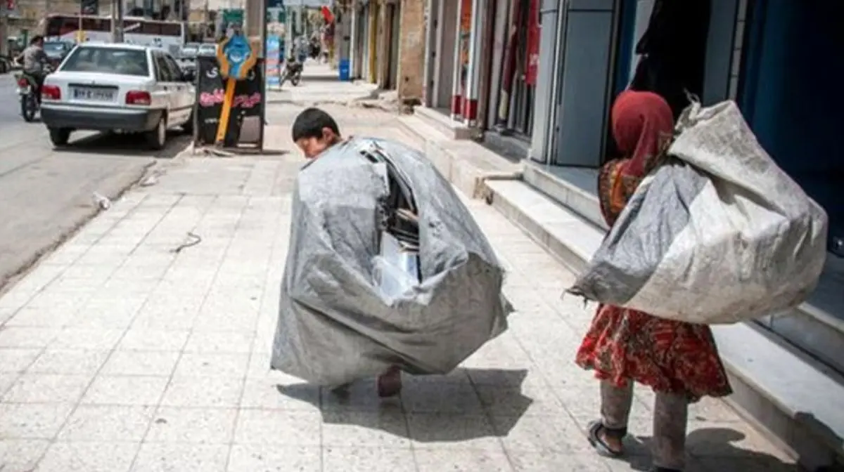 توزیع ۵۰ هزار بسته بهداشتی در میان کارتن‌خواب‌ها، کودکان کار و افراد کم‌بضاعت