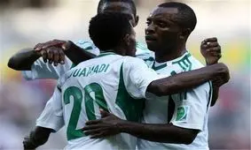 مرگ عجیب بازیکن فوتبال در زمین بازی