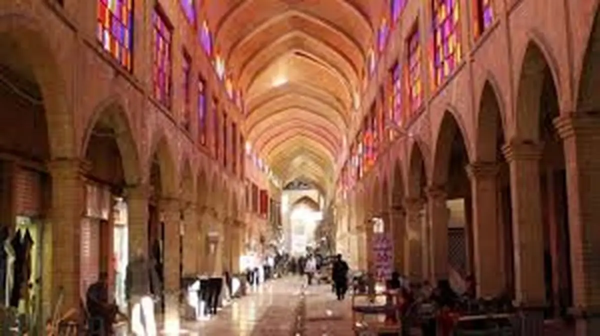 چرا بازار تعطیل نمی‌شود؟