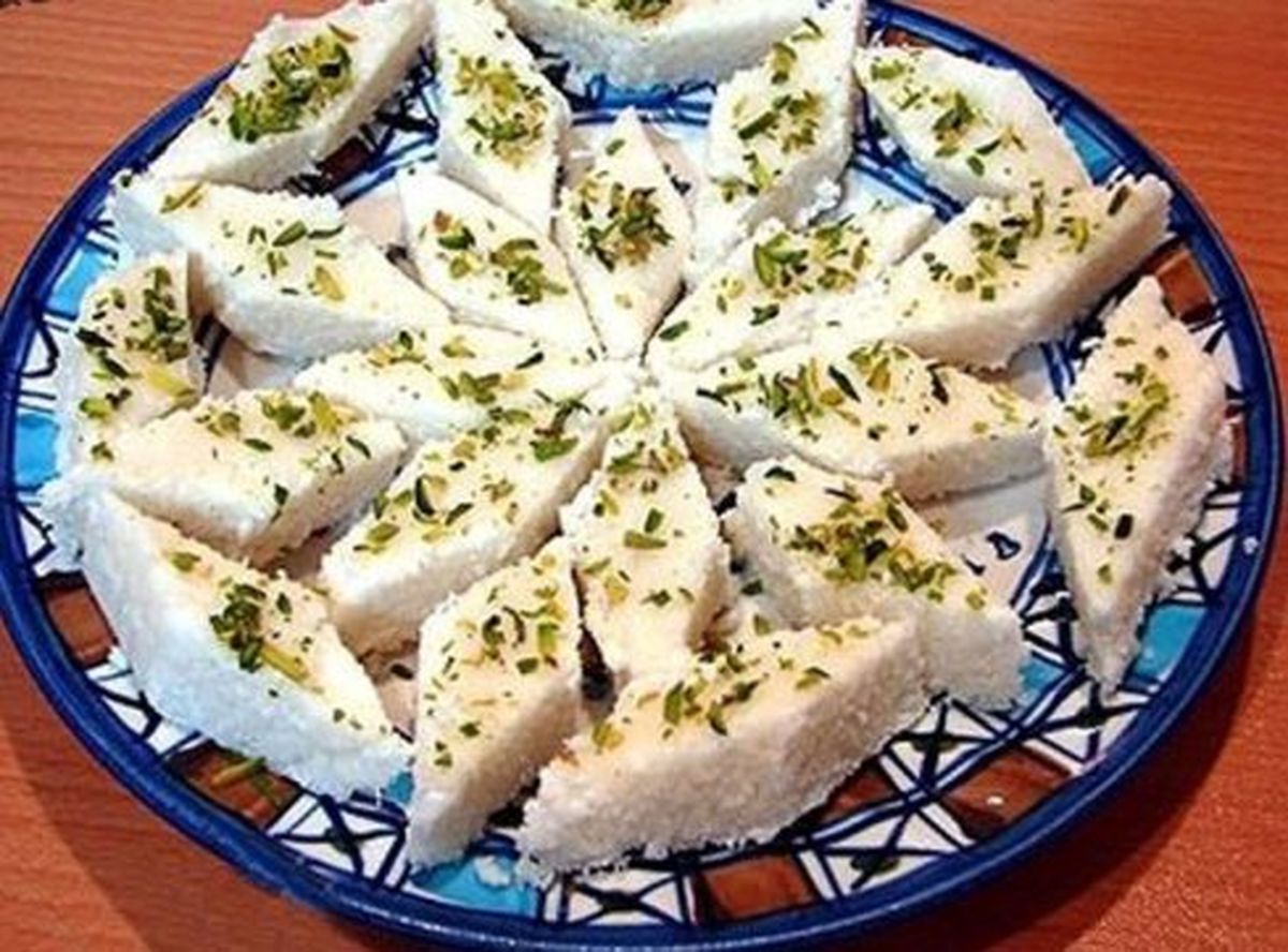 لوز نارگیل خانگی شیرینی مخصوص عید