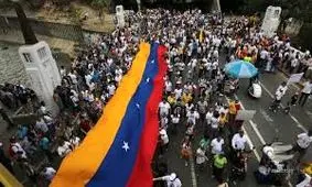 کاراکاس صحنه راهپیمایی مخالفان و موافقان دولت ونزوئلا