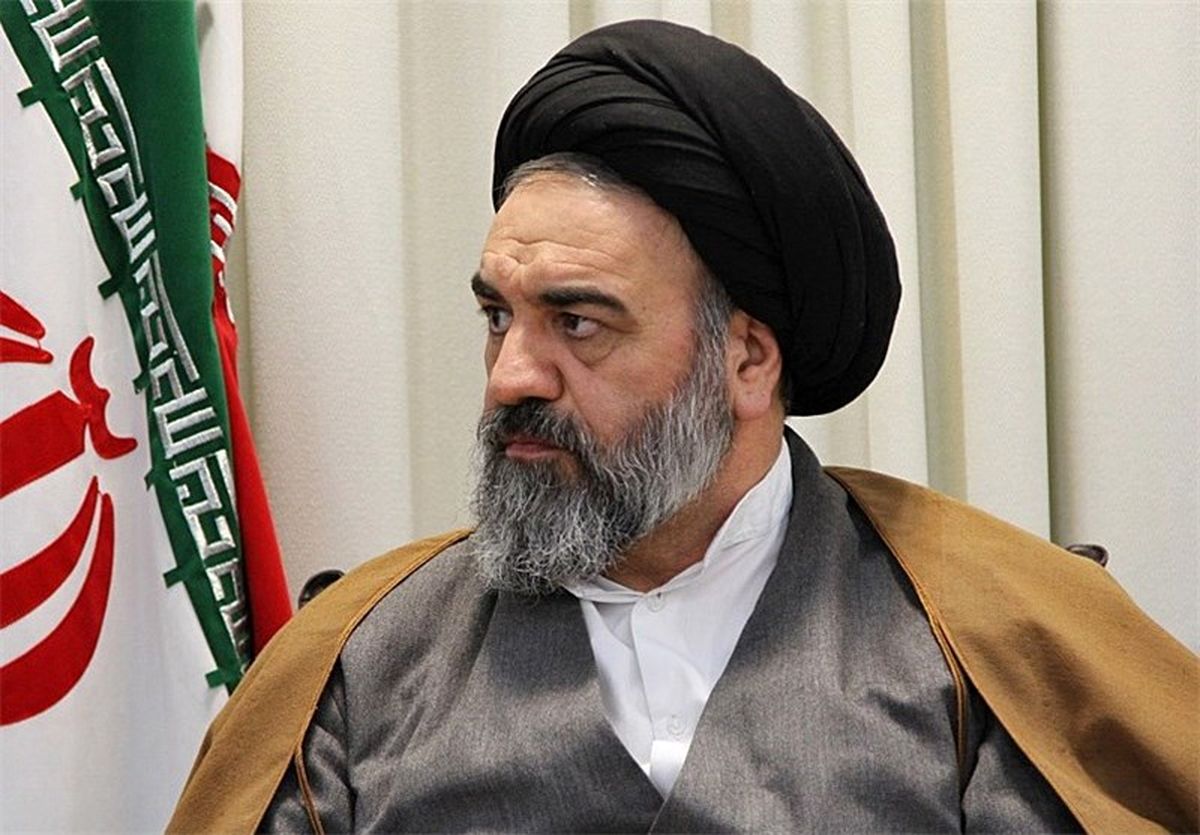 مردم با حضور حداکثری در انتخابات بینی دشمنان را به خاک میمالند
