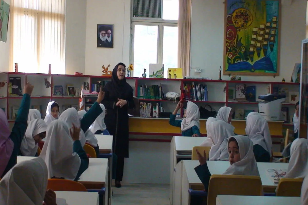احتمال تغییر سال تحصیلی/ شاید یک ماه از تعطیلات تابستانی به آموزش اختصاص یابد