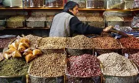 آجیل با کاهش قیمت و فروش فوق‌العاده به خانه‌های مردم می‌رود