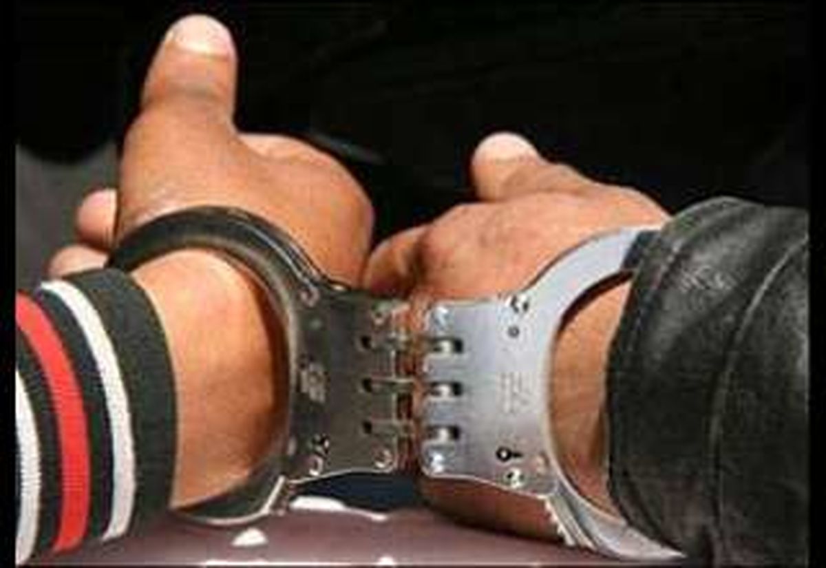 دستگیری عاملان سرقت مسلحانه طلافروشی دزفول