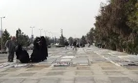 علی‌رغم همه تاکیدات، باز هم جاده بهشت زهرا(س) ترافیک سنگین دارد / فیلم