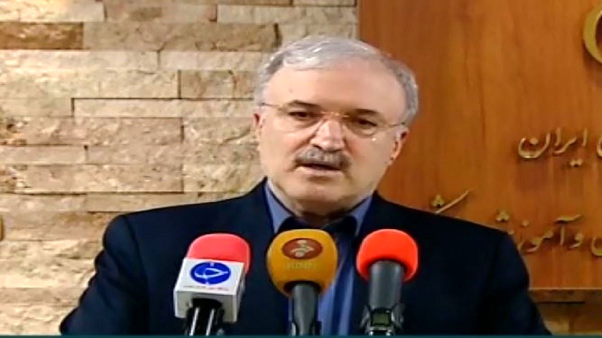 گیلان به آرامش نسبی رسیده است/ افرادی که تردد شهری و بین شهری دارند نفس کادر بهداشتی و درمانی را گرفتهاند + فیلم