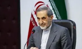 علي اكبر ولايتي قرنطينه شد