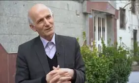 مقصود فراستخواه: برای مقابله با کرونا در خانه بمانیم