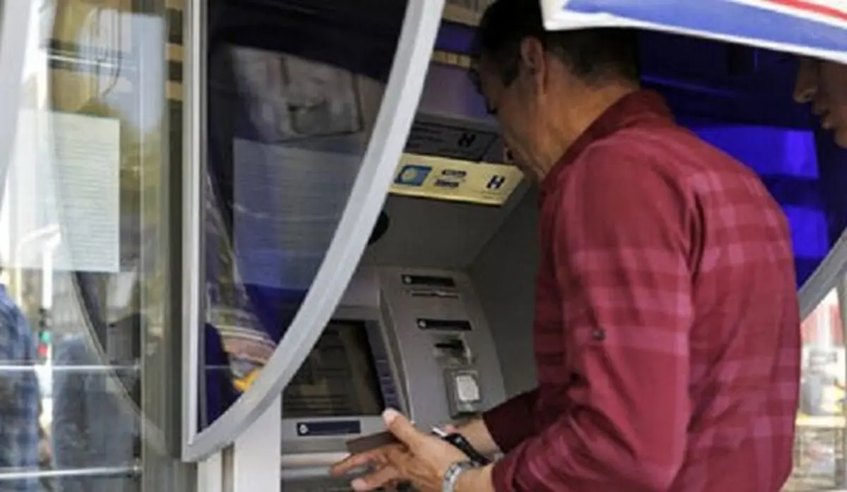 عدم پرداخت پول توسط خودپردازهای خراسان رضوی قوت گرفت