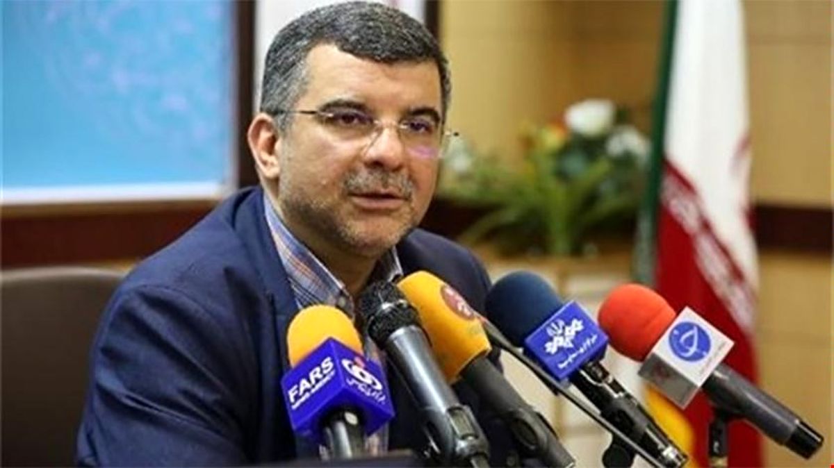 حریرچی: بهبود نسبی وضعیت در استان قم و گیلان به معنی کم کردن اقدامات احتیاطی نیست/ تردد های داخل شهری را به حداقل برسانیم