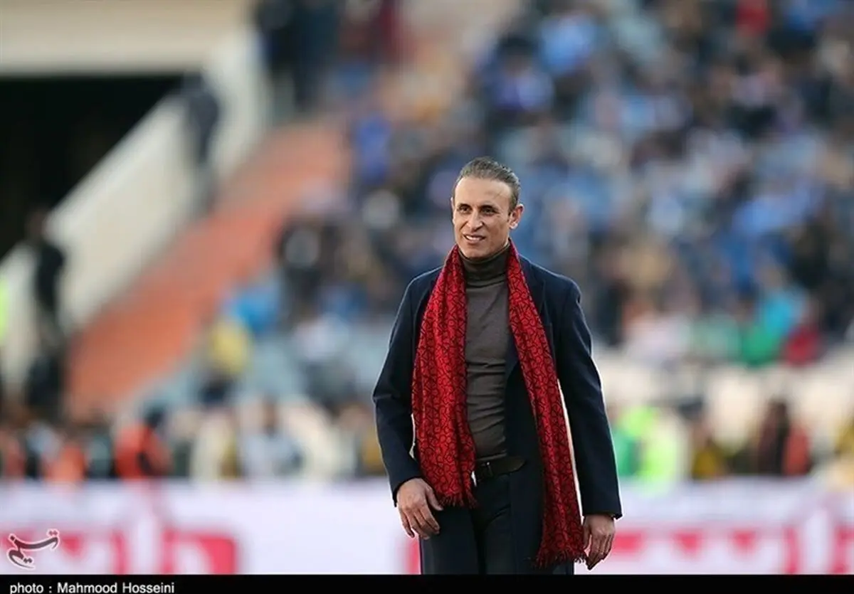 گل‌محمدی: استعفای انصاری‌فرد برای من شوک‌آور بود/ بازیکنانم مرد روزهای سخت هستند