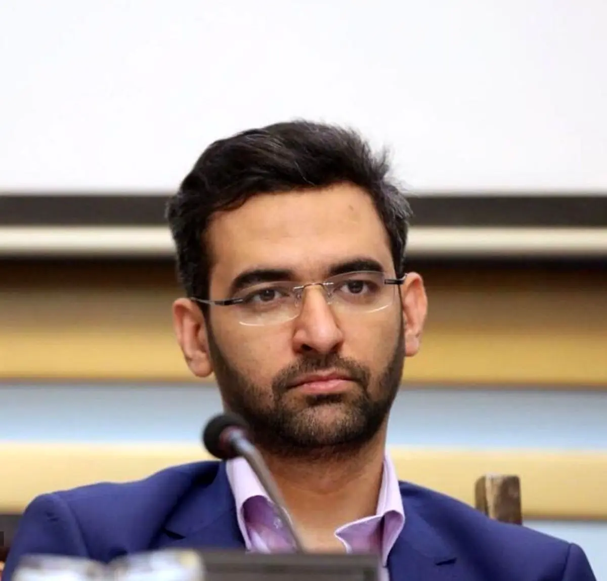 آذری جهرمی: اینترنت خانگی تا پایان سال رایگان شد