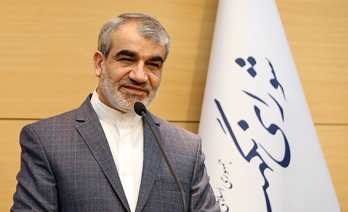 نباید کمکاریها را با حکم حکومتی جبران کنیم