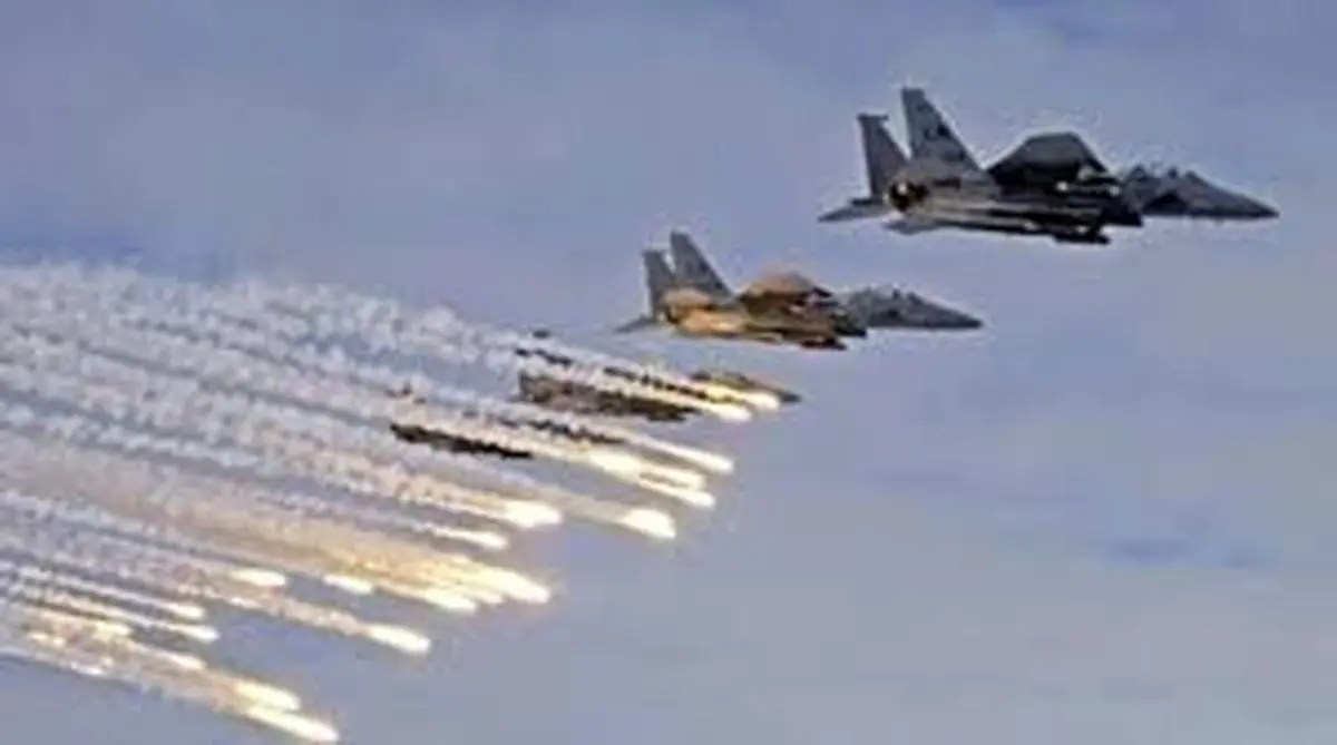 حمله راکتی آمریکا به پایگاه‌های نظامی در دیر الزور سوریه