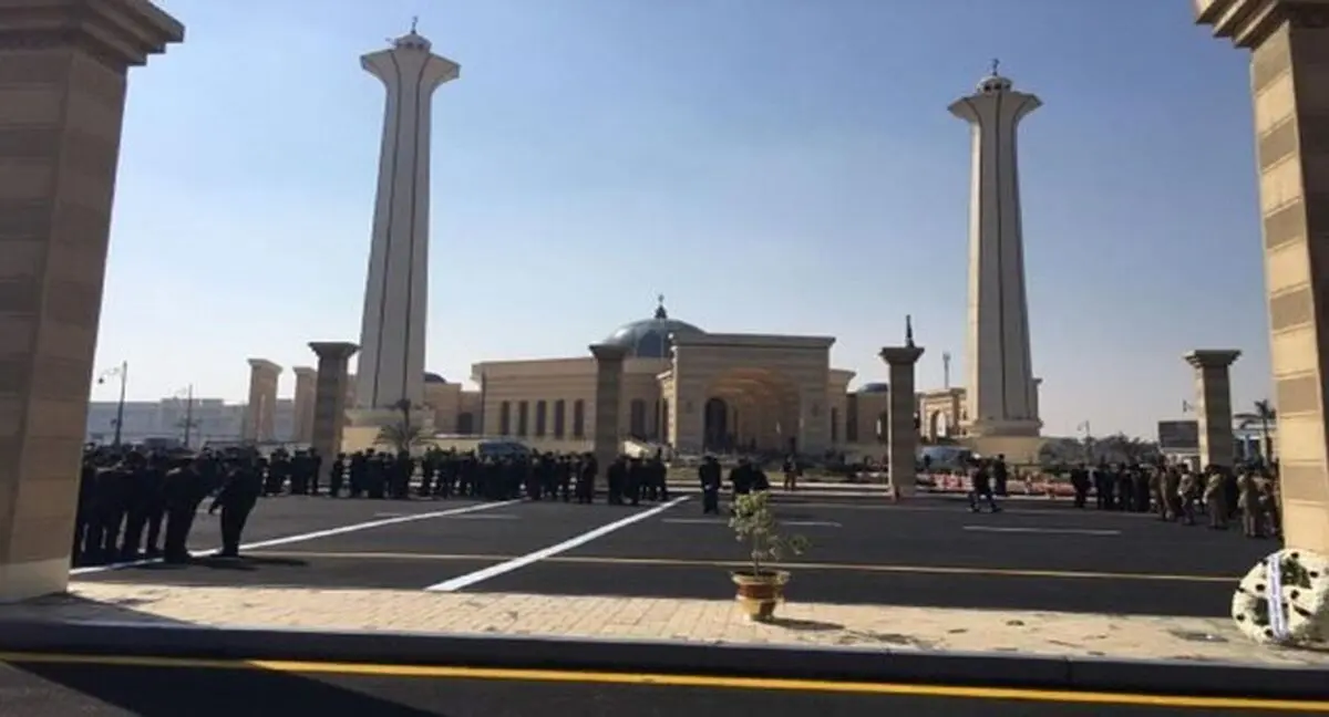 تشیع نظامی مبارک و انتقال جسد به آرامگاه خانوادگی