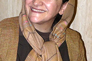 گلاب آدینه در جشنواره پکن موفق به کسب جایزه بهترین بازیگر زن شد