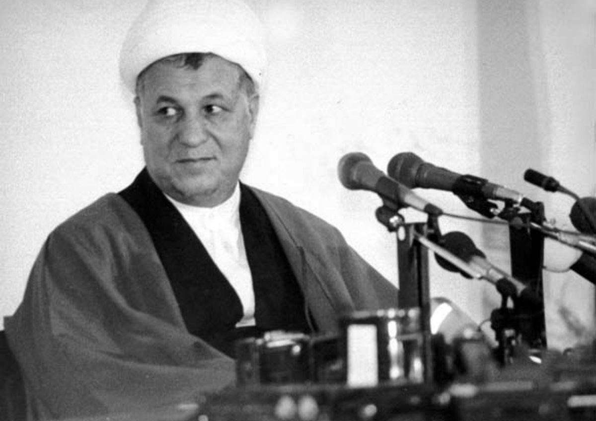 خاطرات آیتالله هاشمی؛ ۷ اسفند ۱۳۷۱ تا ۱۳۷۵