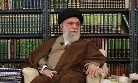 ماجرای کلید زنگی که امروز در کنار دست رهبر انقلاب بود