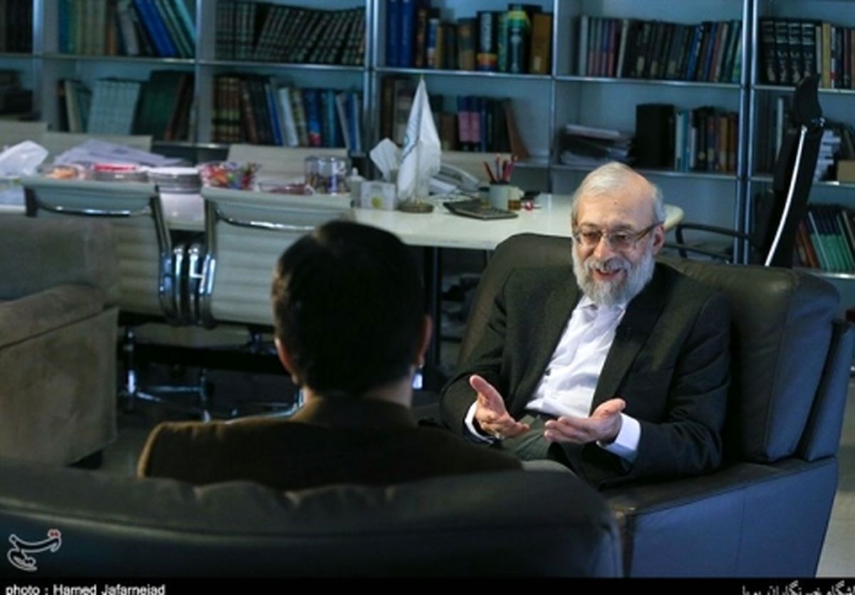 «کاندیدای پوششی» تحقیر «روحانی» است/پوششیها نباید در مناظرات شرکت کنند