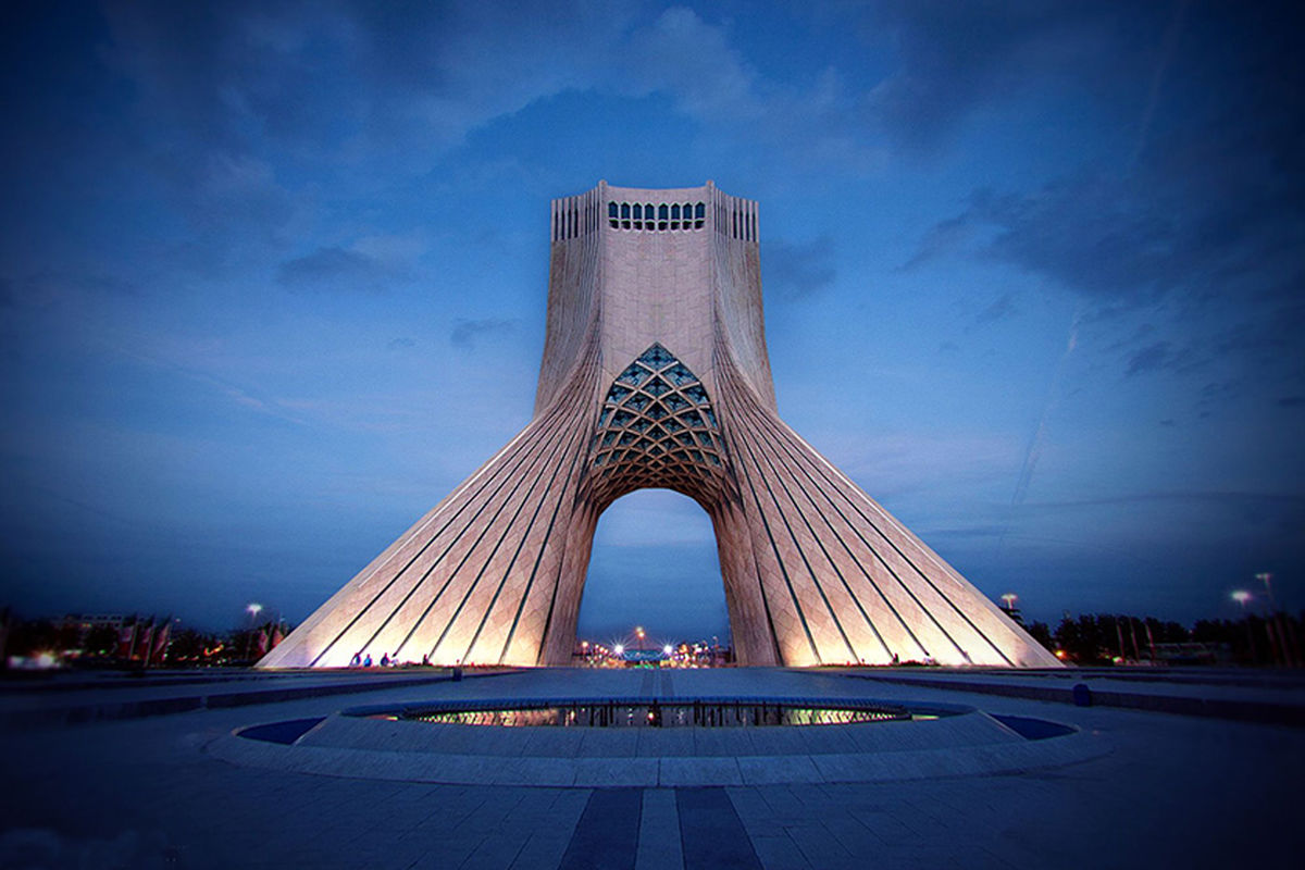 برج آزادی تعطیل شد