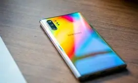 گوشی «گلکسی نوت ۱۰» به روز رسانی شد / از بهبود قفل صورت تا افزایش قدرت ناوبری حرکت