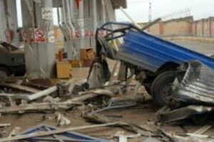 انفجار شدید خودروی نیسان در پمپ‌گاز