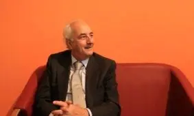 مسئولیت دولت چیزی جز ایجاد رفاه برای مردم نیست / باید از تصمیم‌‌گیری‌های هیجانی خودداری شود