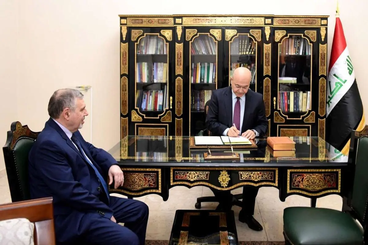 عدم شفافیت قانون اساسی درباره استعفای مکرر دولت‌ها؛ عراق به سمت آشفتگی بیشتر می‌رود؟