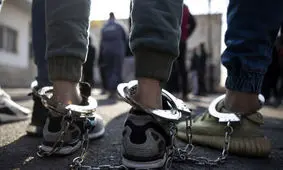 تخریب ۱۲ خودرو در خیابان شمشیری تهران