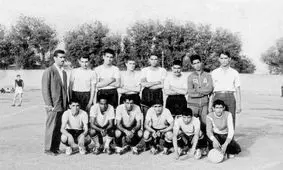 مجموعه تصاویری کمتر دیده شده از زندگانی مرحوم سید احمد خمینی