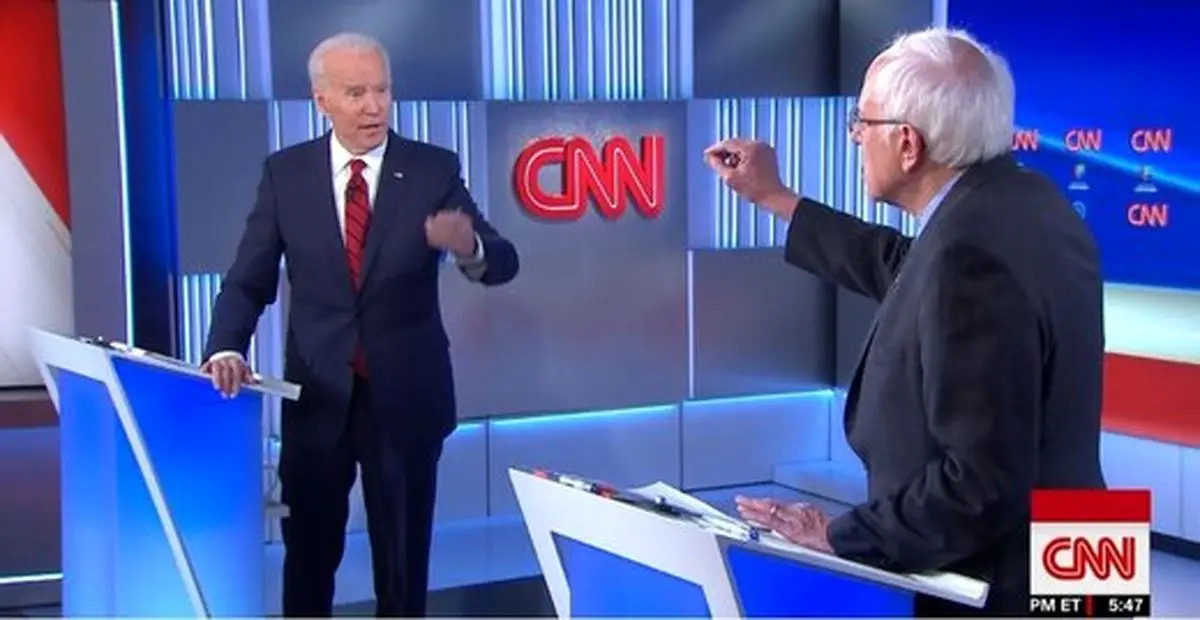 وقتی کرونا هم حریف انتخاباتی ترامپ می‌شود/ نامزدهای دموکرات سیستم درمان ترامپ را به چالش کشیدند