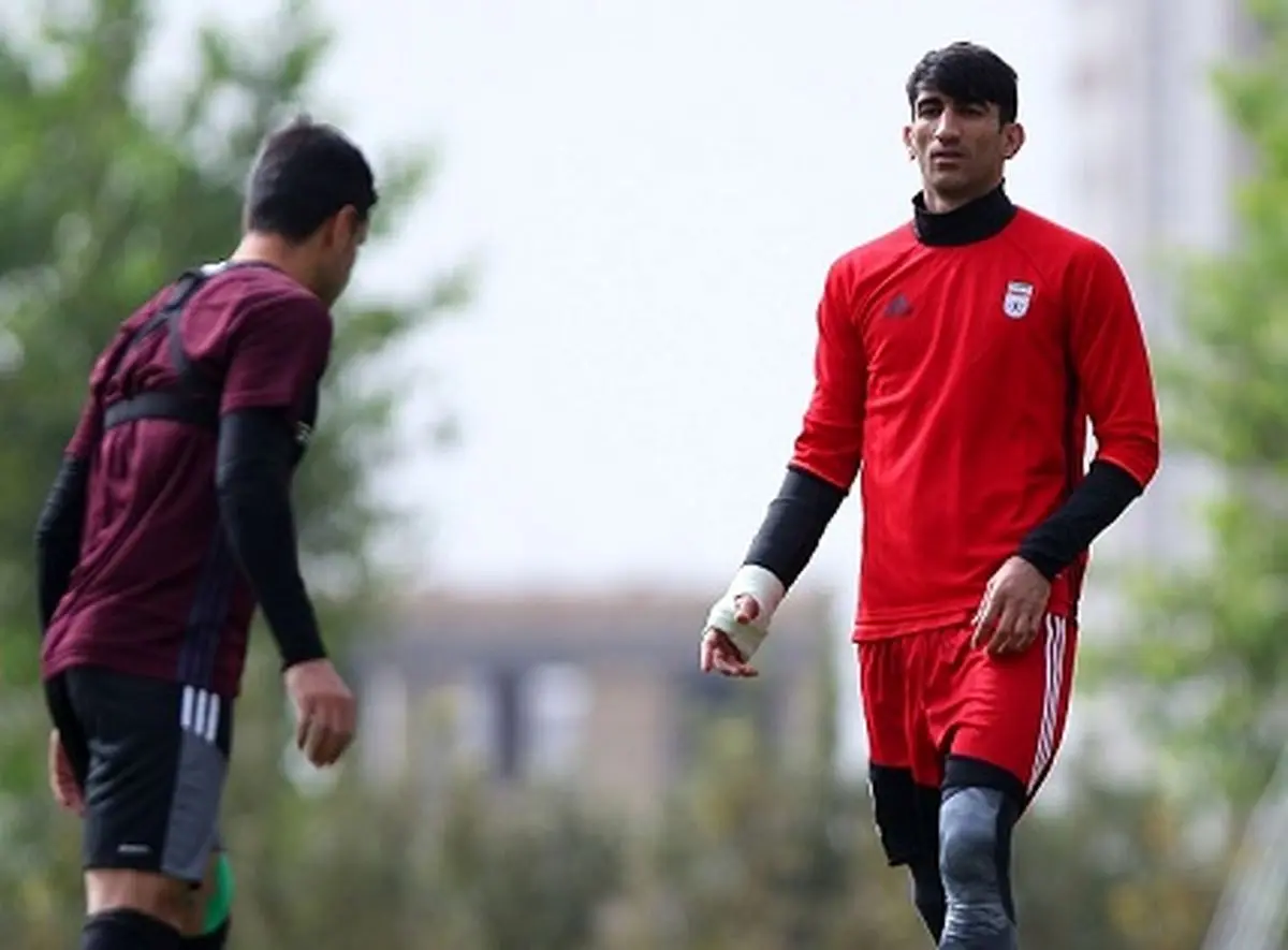 شوک به پرسپولیس/ آقای کلین‌شیت در فکر جدایی