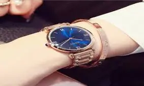 خرید ساعت مچی زنانه، 4 نکته مهم و کلیدی که باید بدانید