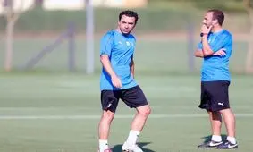 اسطوره بارسا هم به چالش روپایی با دستمال توالت پیوست/ عکس