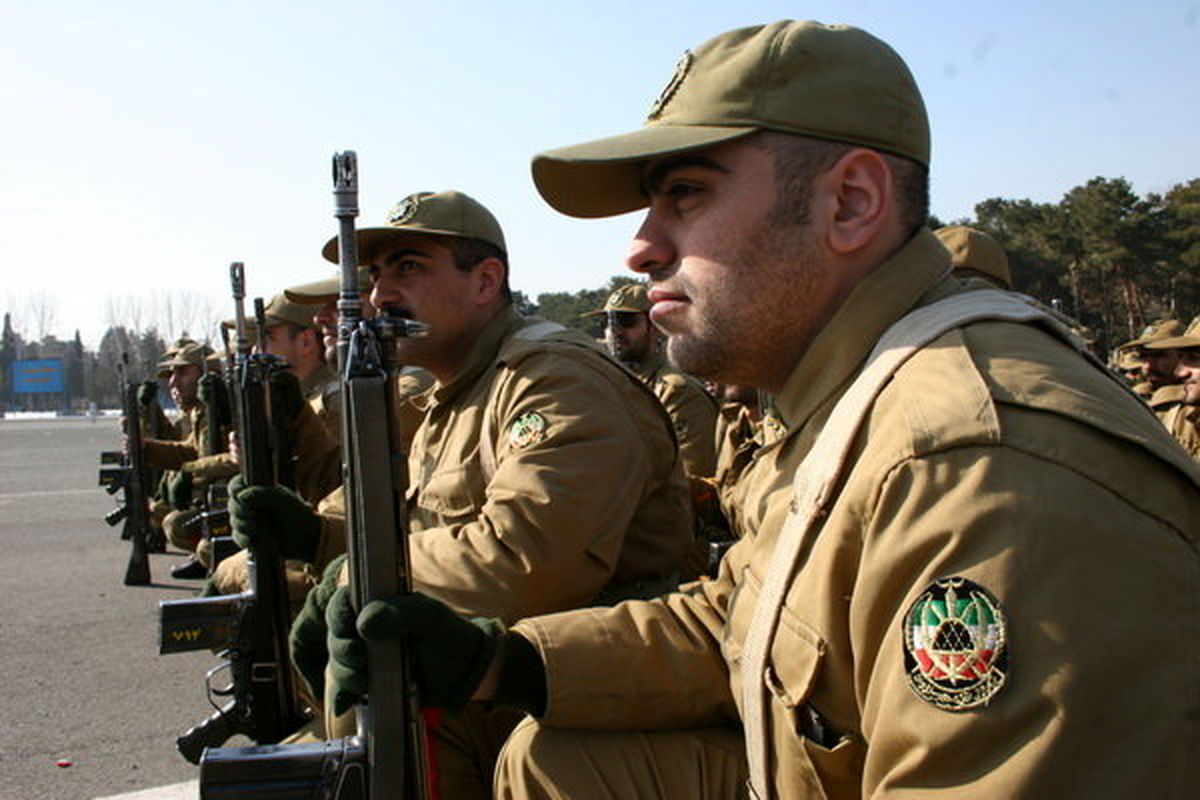 فراخوان و اعزام مشمولان فارغالتحصیل دانشگاهی رشتههای گروه پزشکی و پیراپزشکی در روز ۶ فروردین