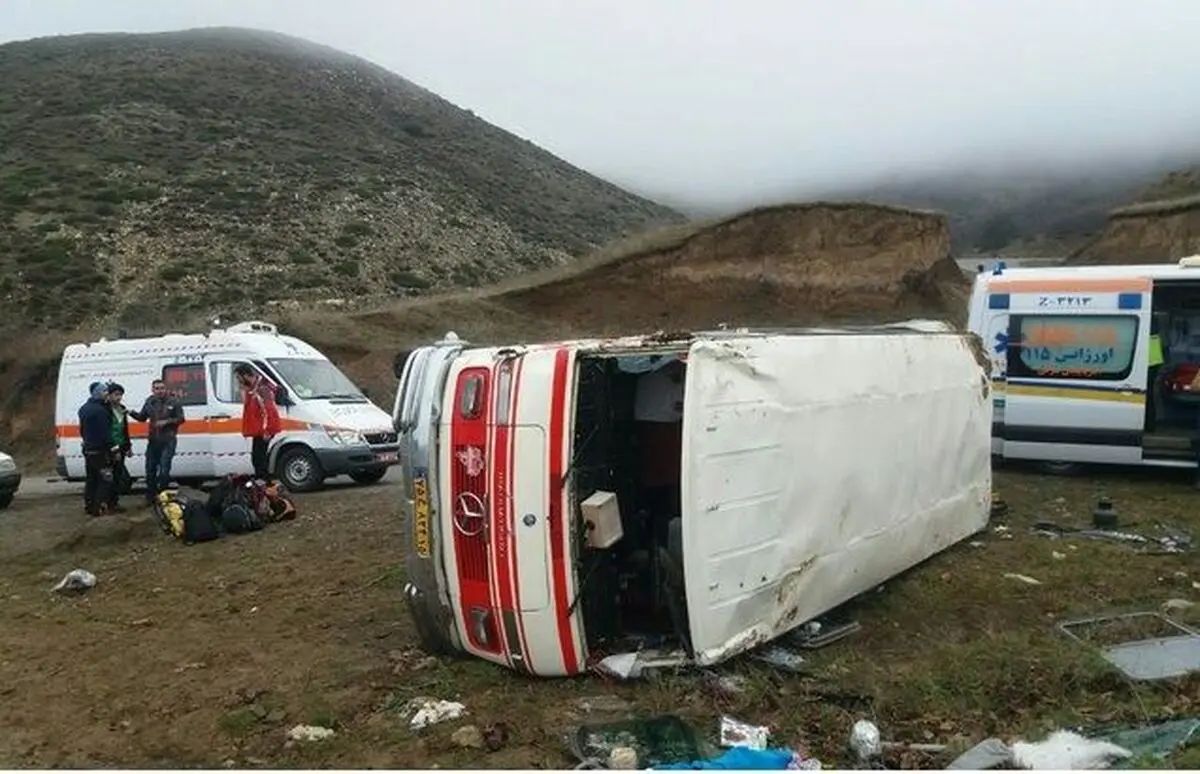 واژگونی مینی‌بوس در کرمانشاه 8 مصدوم بر جای گذاشت