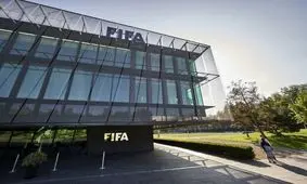 کرونا، فیفا را تعطیل کرد!