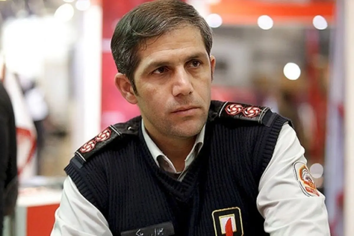 ریزش یک ساختمان چهار طبقه در مرکز تهران