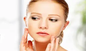 چگونه بهترین مرطوب‌کننده را برای پوست خود انتخاب کنیم؟