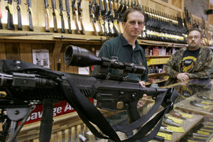 خریدن تفنگ به خاطر ترس از کرونا