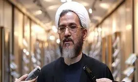 کسی که در حرم را می‌شکند جاهل نیست، ستون پنجم دشمن است/ رئیس جمهور در مدیریت بحران کرونا همان " شیخ حسن روحانی" زمان جنگ باشد