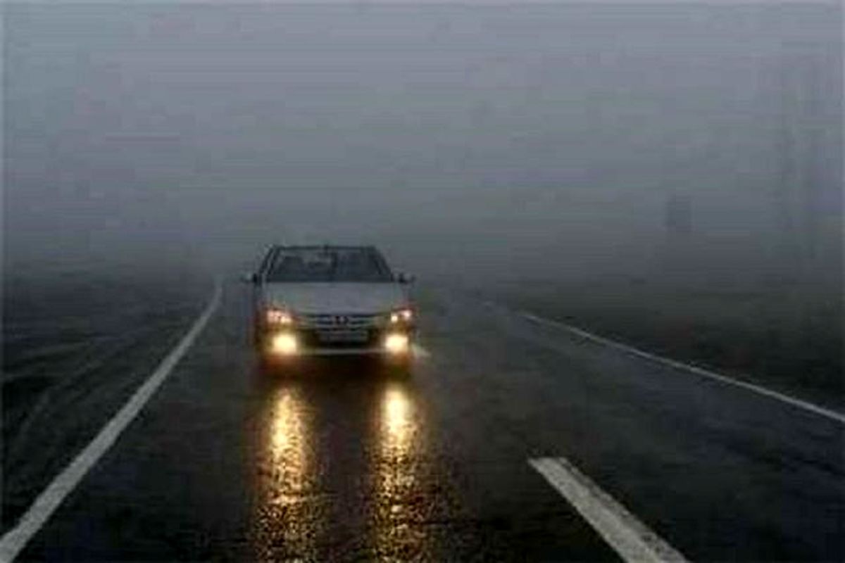 آخرین وضعیت جوی و ترافیکی جاده‌های کشور در ۳ فروردین ماه / بارش برف و باران در جاده‌های ۱۴ استان