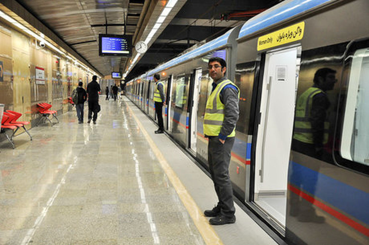 خطوط مترو و اتوبوس‌رانی تا اطلاع ثانوی در مشهد تعطیل است