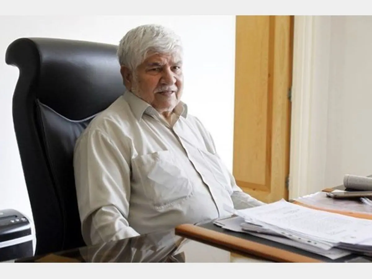 هاشمی: نهادهای عمومی ثروتمند وارد سرمایه‌گذاری برای تولید شوند