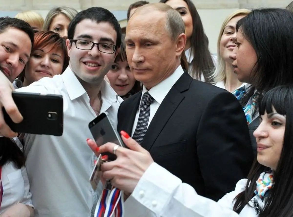 کرونا در روسیه و رفتار عادی رئیس‌جمهور