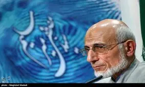 "روحانی" برای بیکاری کردستان کار خاصی انجام نداد/مشکلات کردستان با ۴ مجوز مطبوعاتی برطرف نمی‌شود