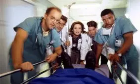 مرگ را در آغوش کشیدم تا شاید زنده بمانم